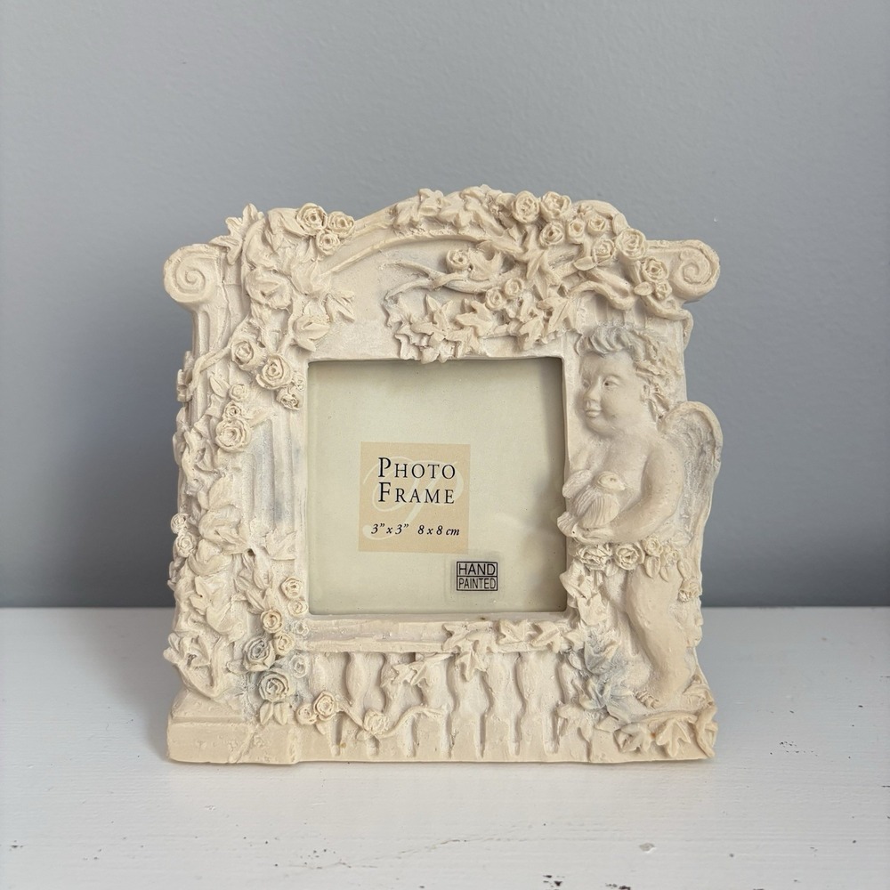 Vintage Cherubs Photo Frame Angel Renaissance Style Photo Size 3"x3" White - Picture 1 of 9